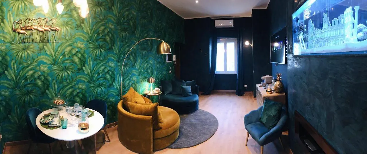 ***** Bed & Breakfast Rooftop Colosseo - Roma D'Amore Italy